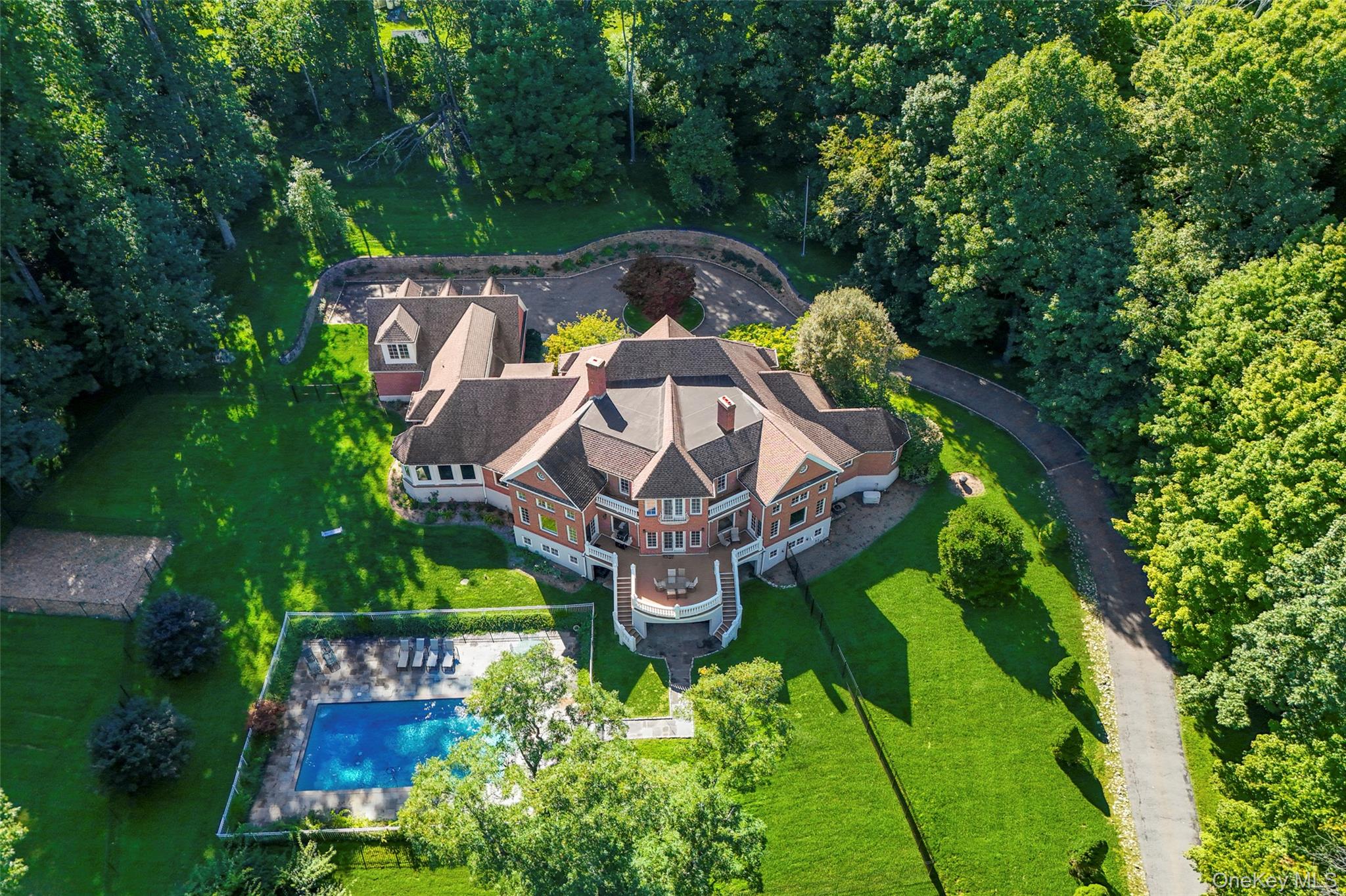 99 Tomahawk Street, Yorktown Heights NY 10598