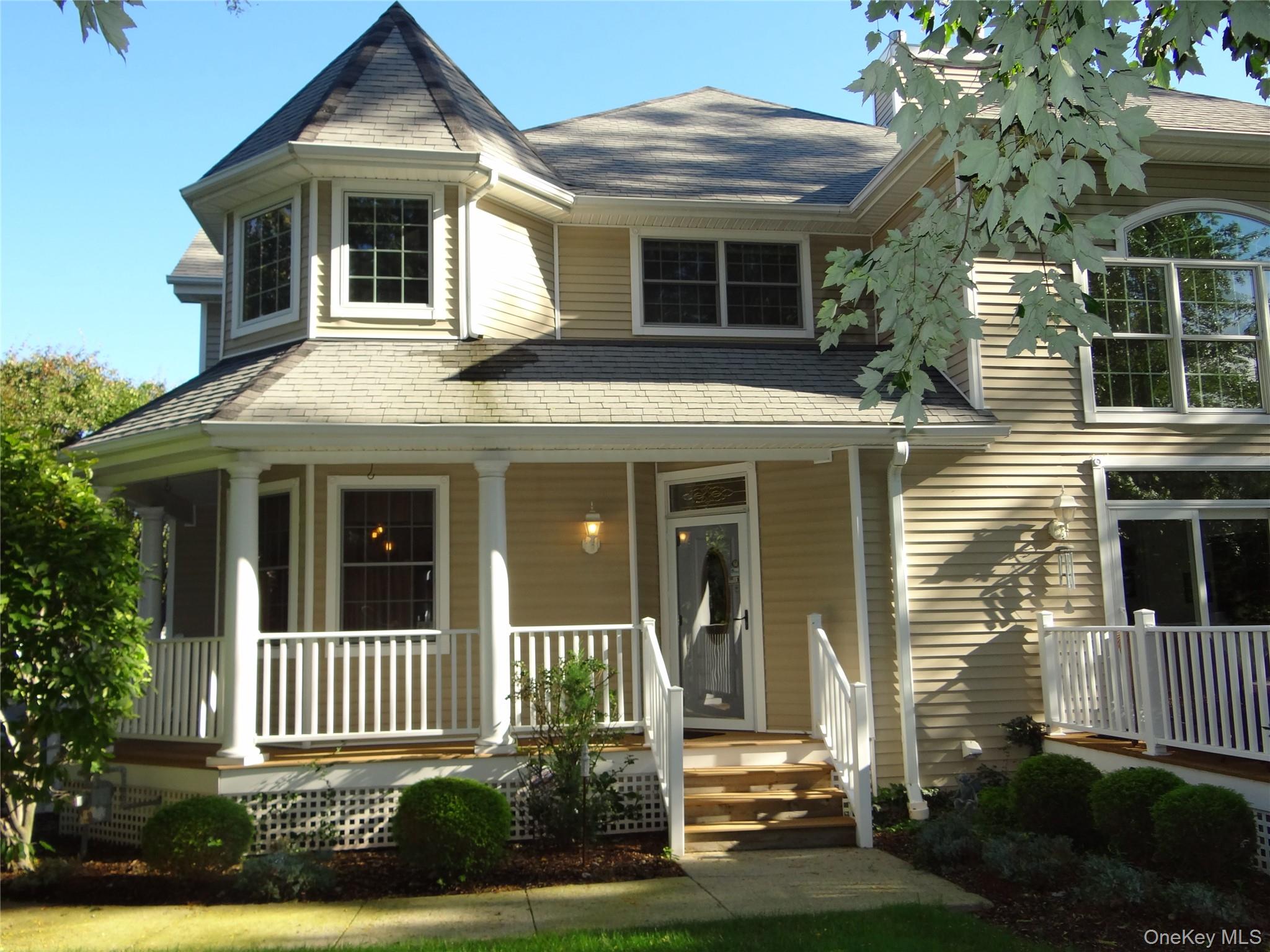 33 Blair Road, East Setauket NY 11733