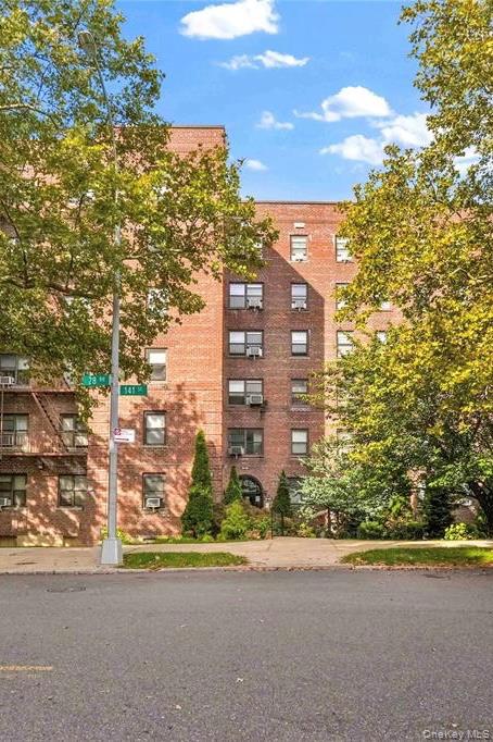 28-08 141ST Street Unit 4C, Flushing NY 11354