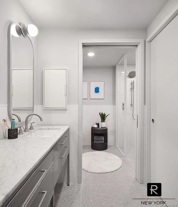 547 West 47th Street Unit 605, Manhattan NY 10036