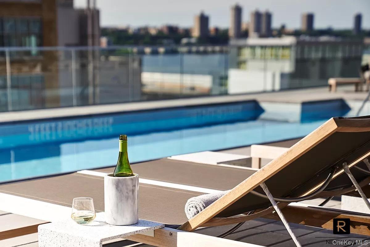 547 West 47th Street Unit 605, Manhattan NY 10036