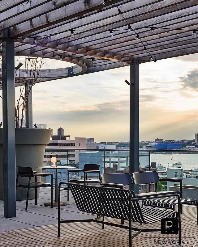 547 West 47th Street Unit 605, Manhattan NY 10036