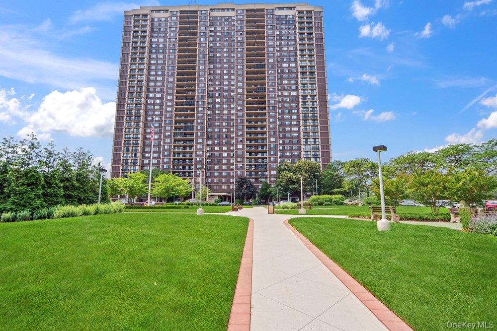 27010 Grand Central Parkway Parkway Unit 26K, Floral Park NY 11005