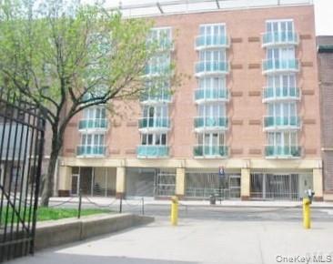 88-20 Parsons Boulevard Unit 2C, Jamaica NY 11432
