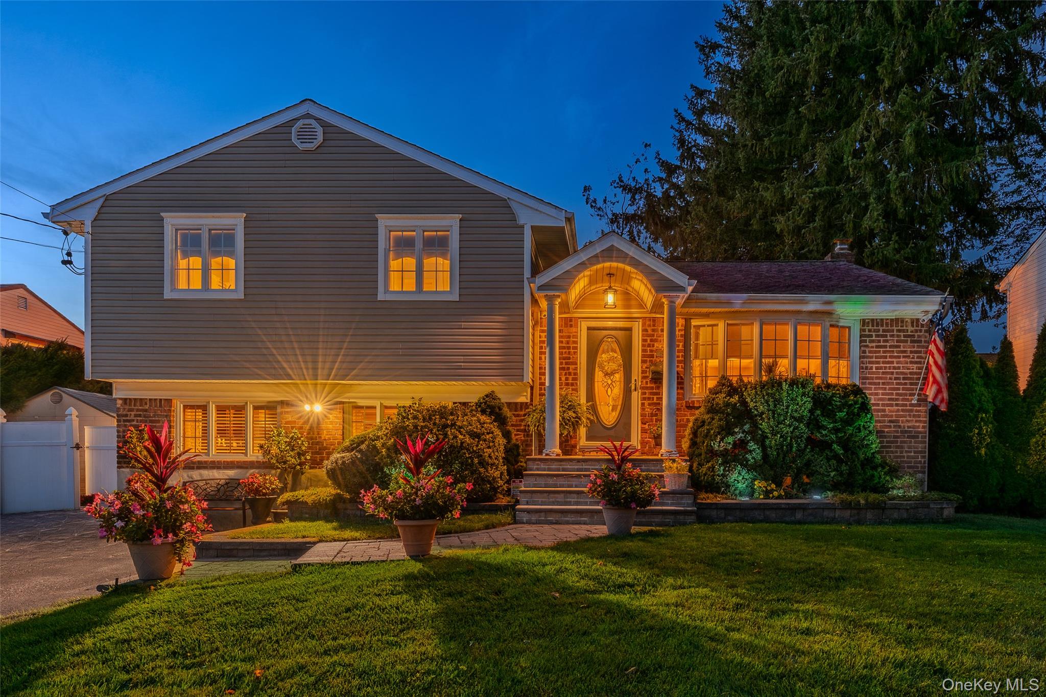 56 Kingston Avenue, Hicksville NY 11801