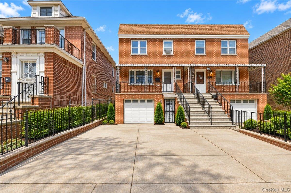 1850 Radcliff Avenue, Bronx NY 10462