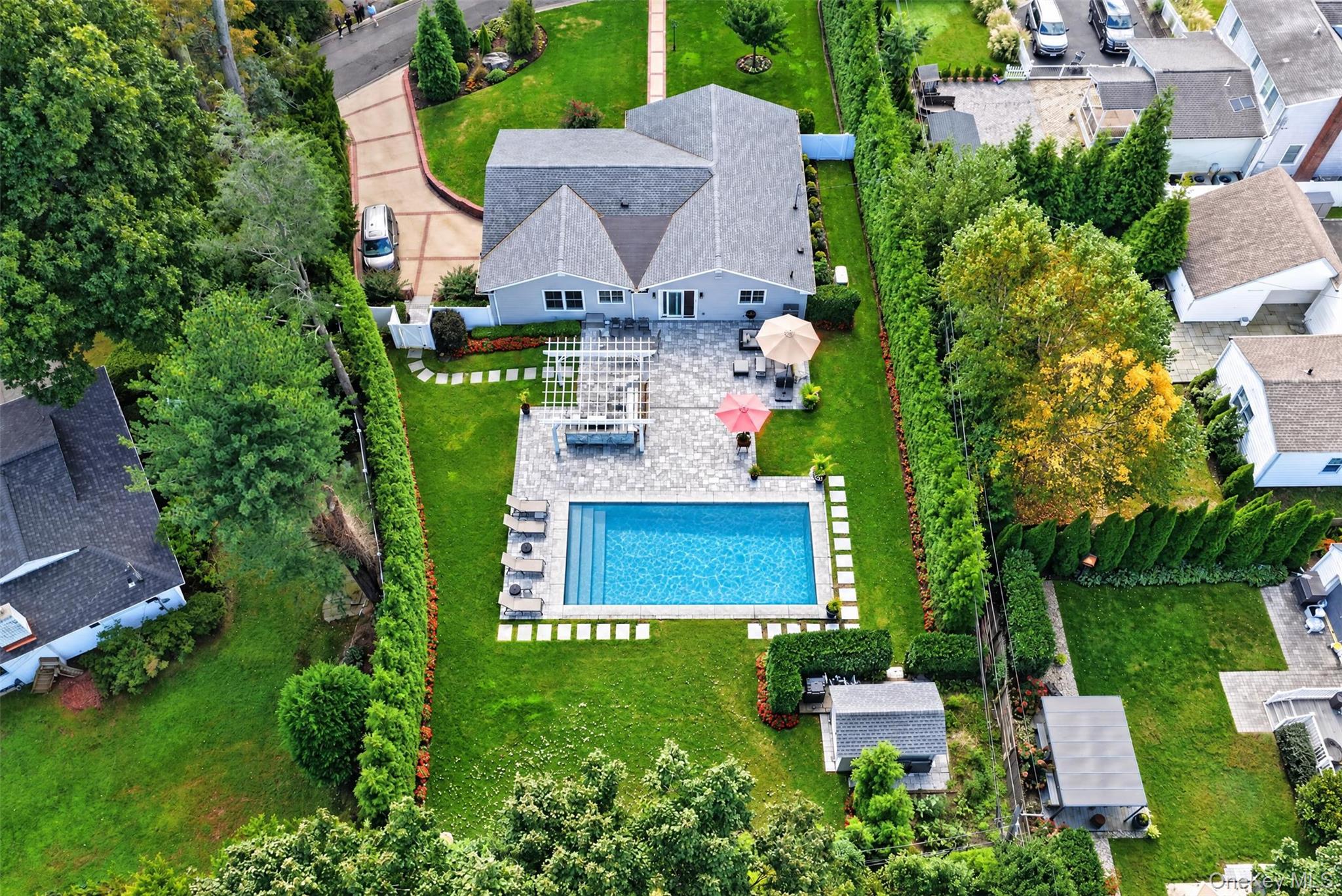 116 Valley Avenue, Locust Valley NY 11560