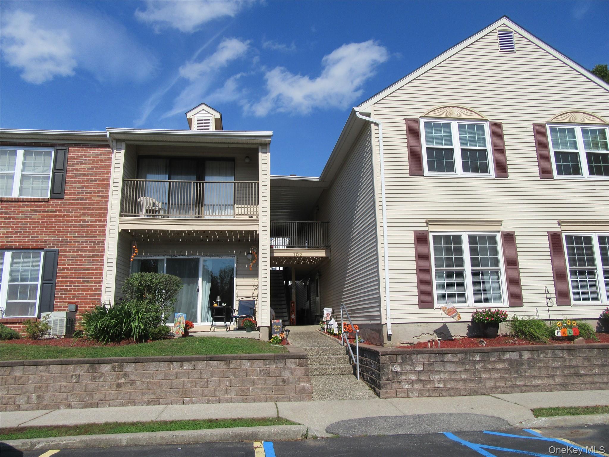 102 Cartwheel Court Unit 22, Washingtonville NY 10992