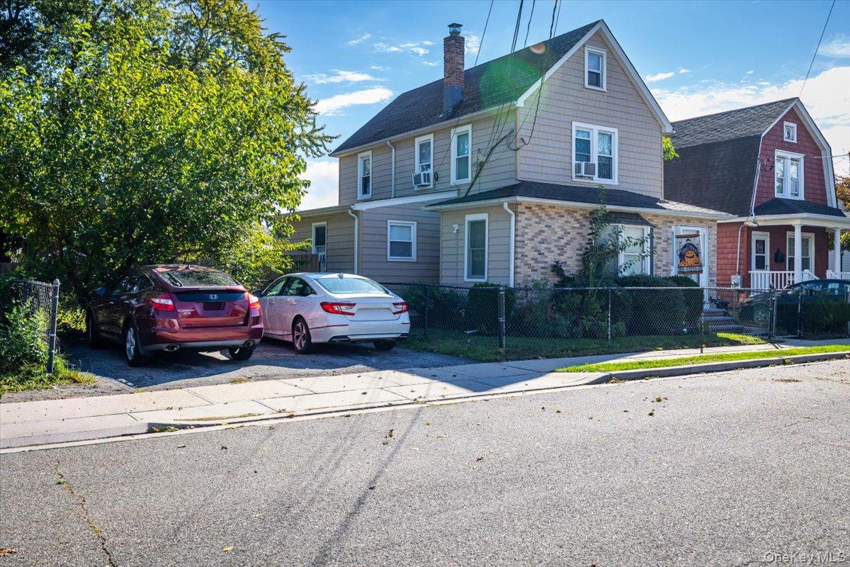 51 Columbia Street, Farmingdale NY 11735