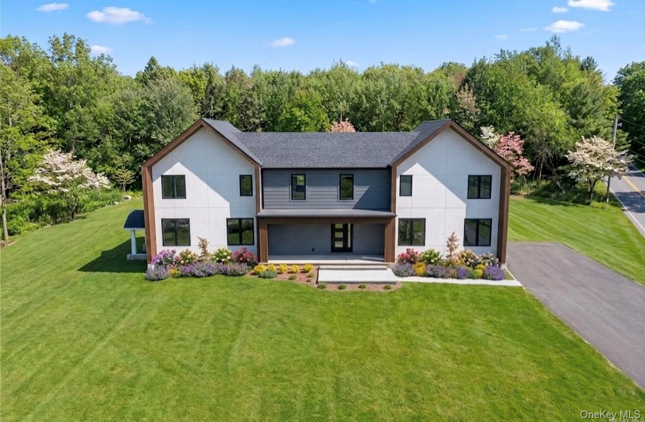 14 Warwick Isle Boulevard, Pine Island NY 10969