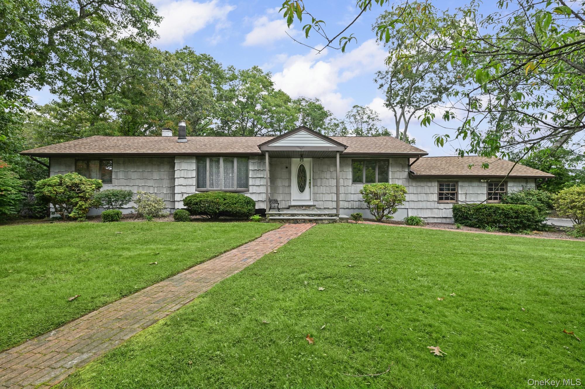 3 Alamo Drive, Farmingville NY 11738