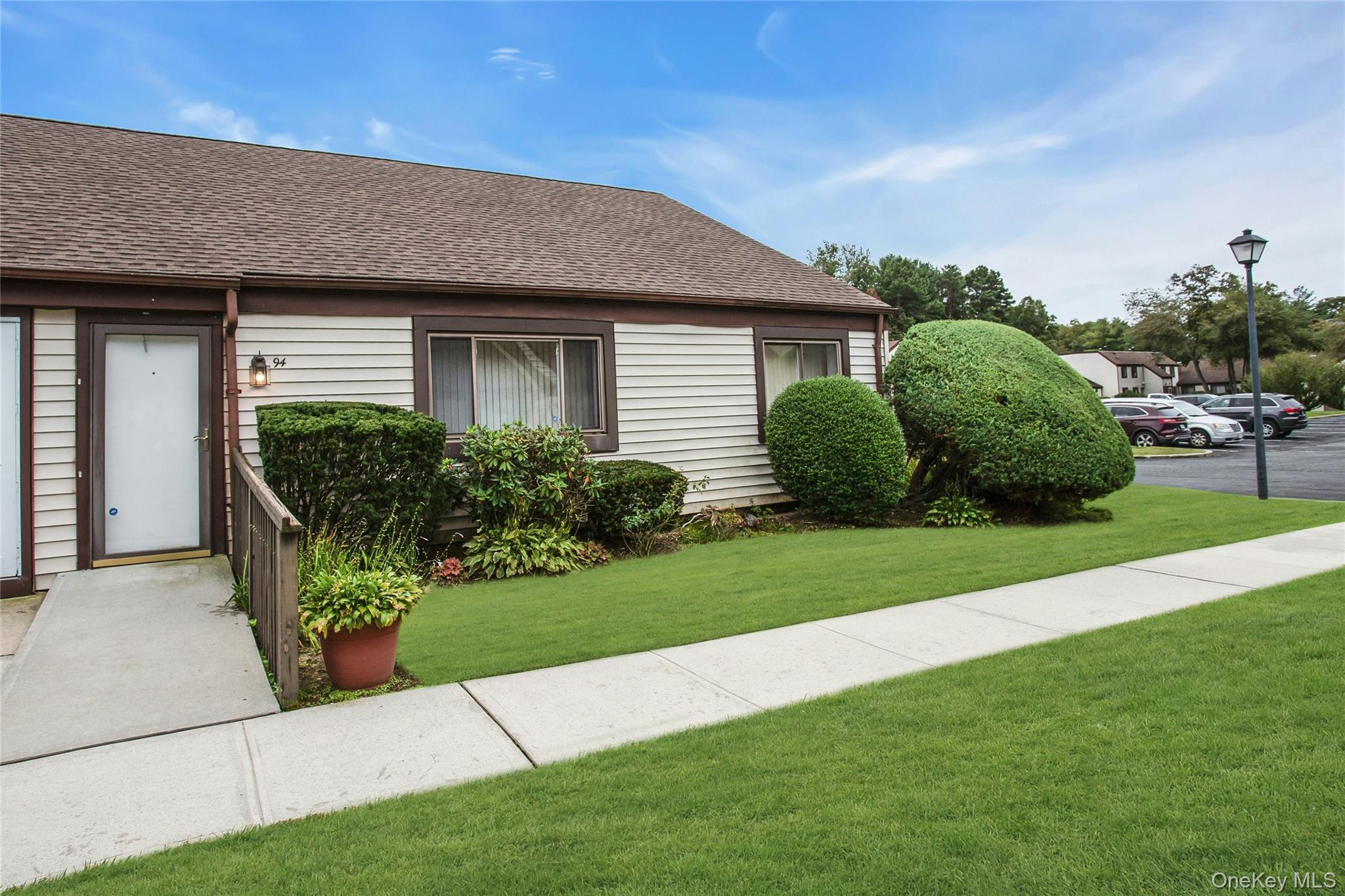 94 Gauguin Court Unit 94, Middle Island NY 11953