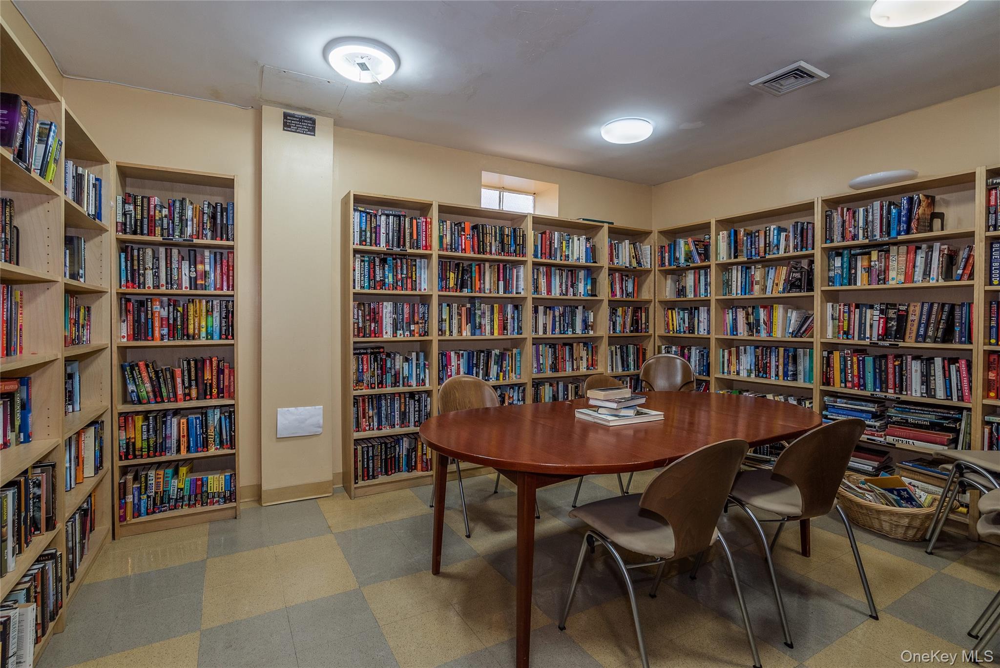 166-25 Powells Cove Boulevard Unit 12F, Beechhurst NY 11357