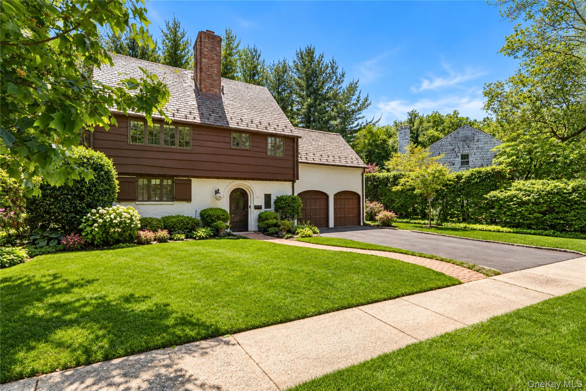 34 Wensley Drive, Great Neck NY 11021