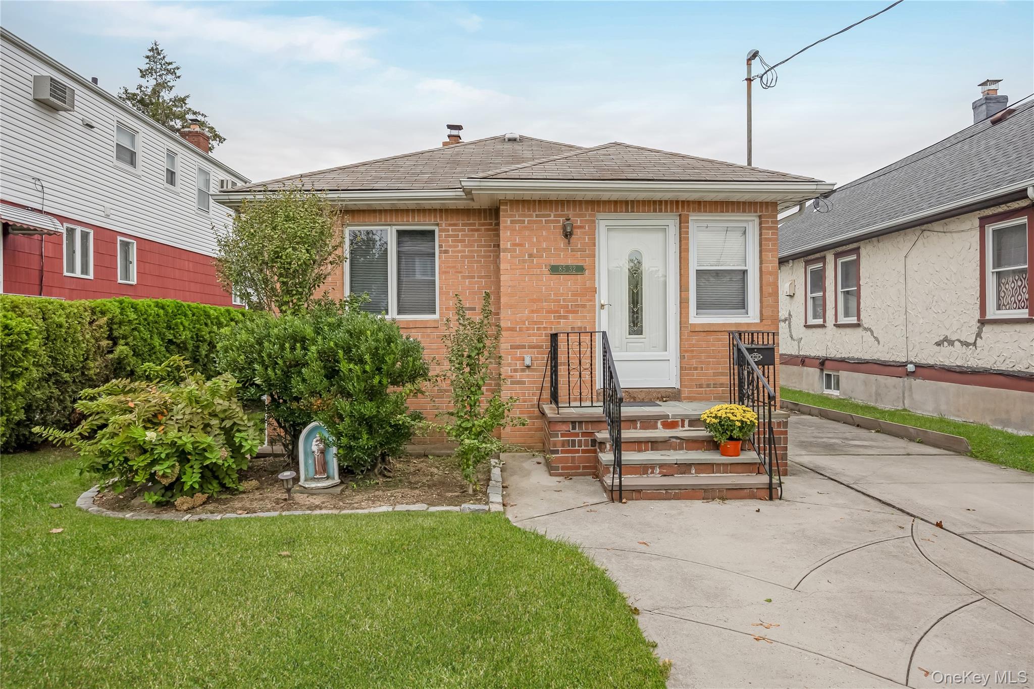 8532 262nd Street, Floral Park NY 11001