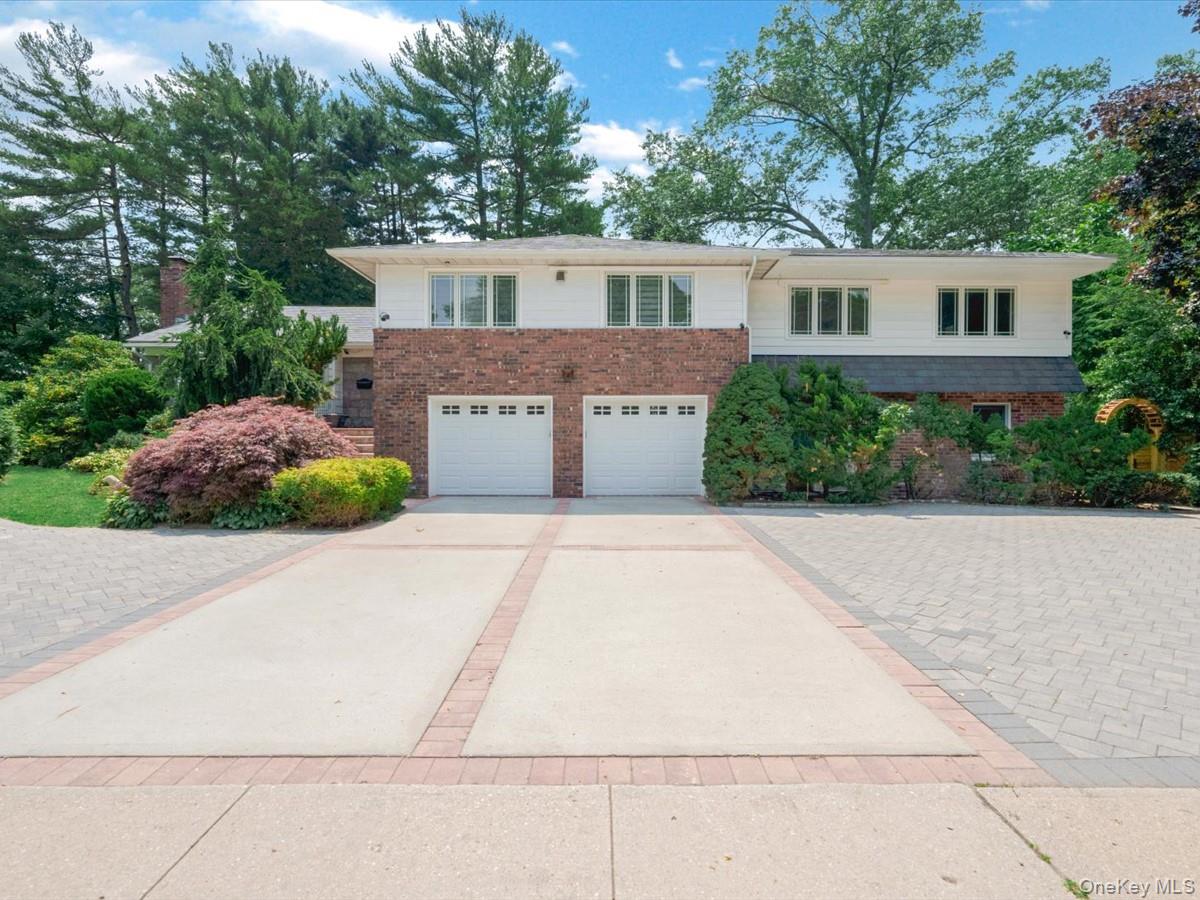 78 Poplar Street, Garden City NY 11530