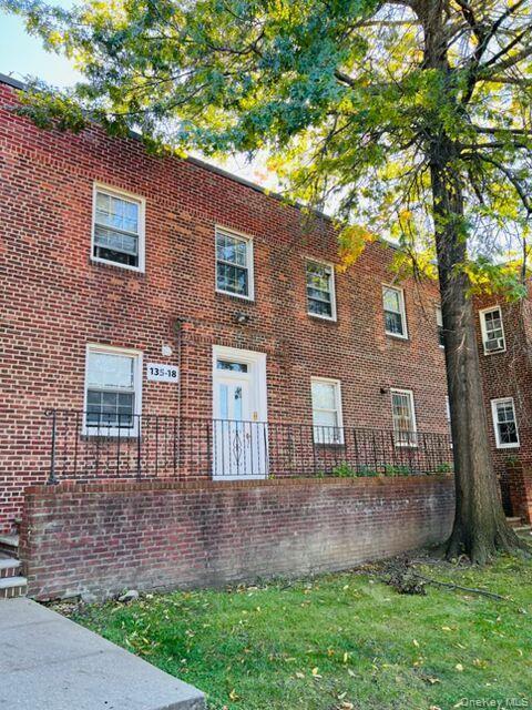 135-18 77 Ave Unit 8F, Flushing NY 11367