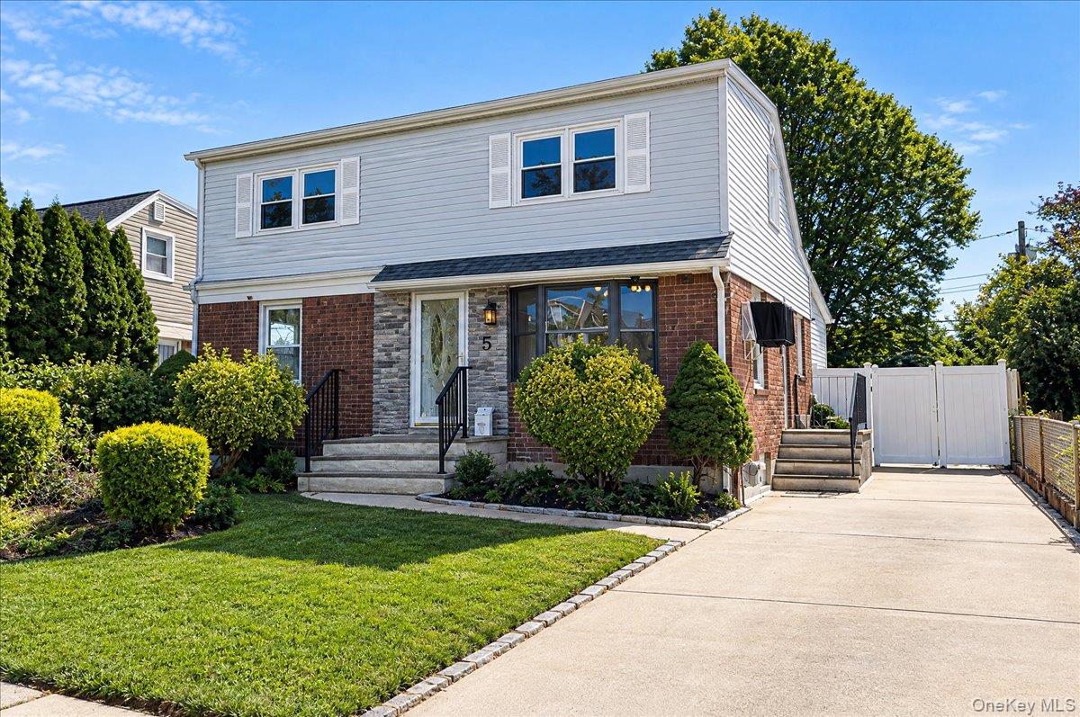 5 Edward Avenue, Hicksville NY 11801