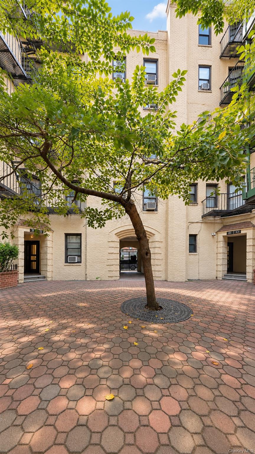 21-78 35th Street Unit 5E, Astoria NY 11105