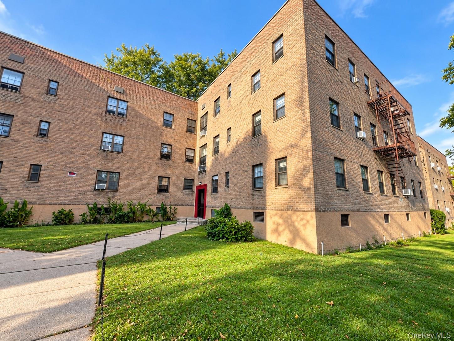144-37 79th Ave Unit 1N, Kew Garden Hills NY 11367
