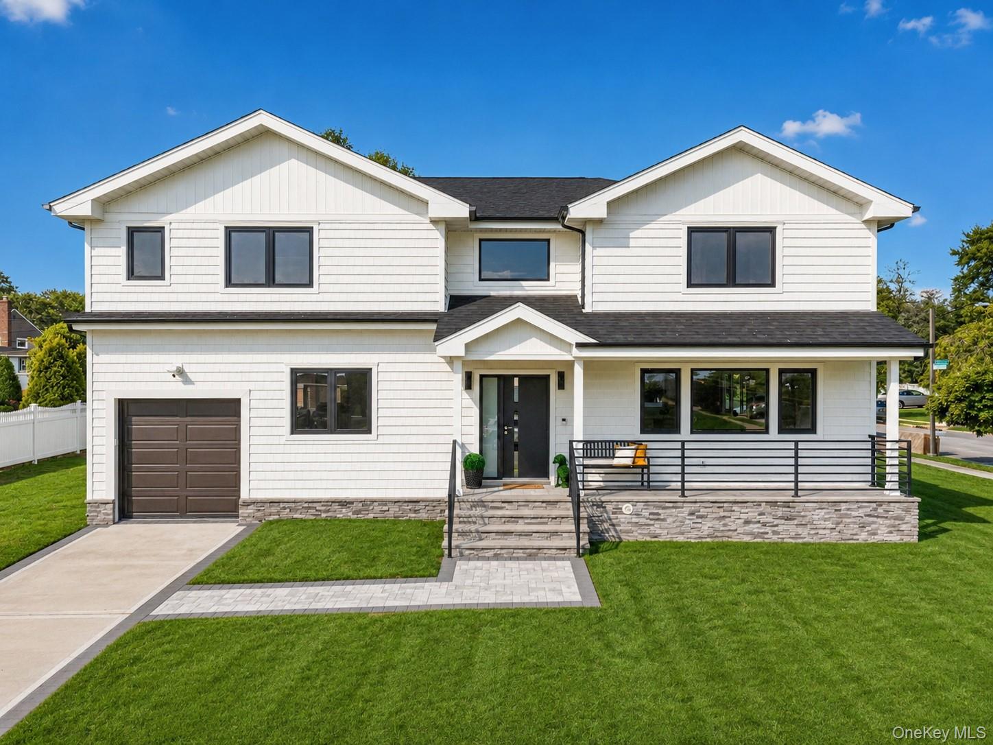2 Lee Pl., Old Bethpage NY 11804