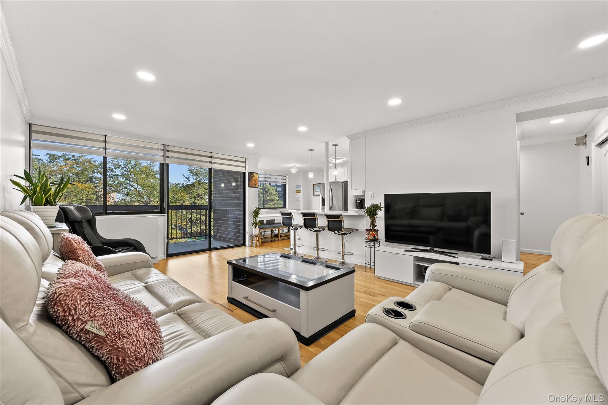 1 Bay Club Drive Unit 3K, Bayside NY 11360