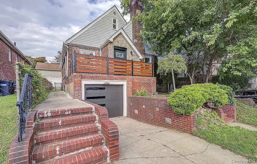 32-28 Utopia Parkway, Flushing NY 11358
