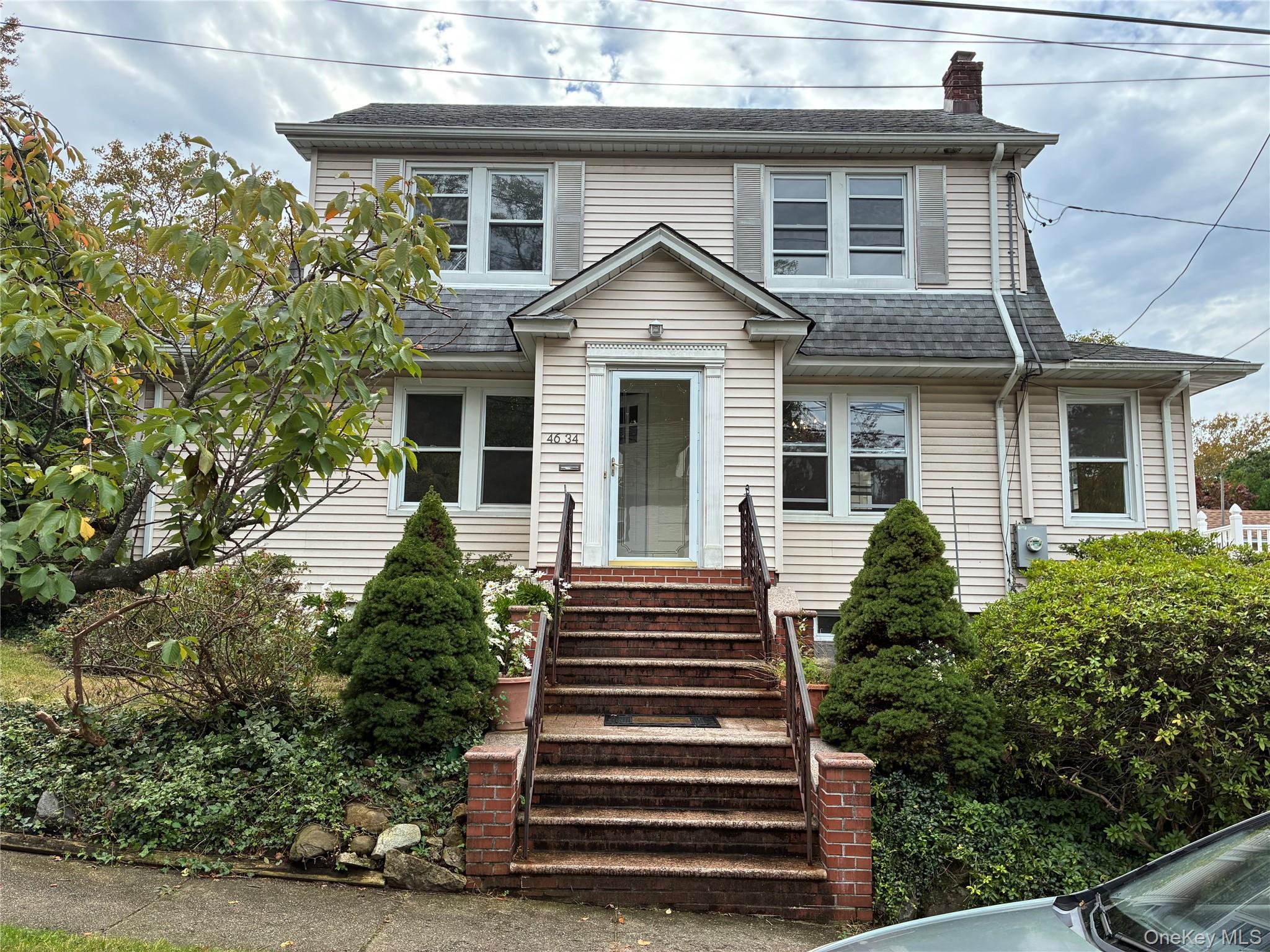 4634 Iris Lane, Great Neck NY 11020
